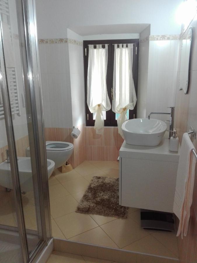 A Ca' Di Gio' Apartment Bedizzano ภายนอก รูปภาพ